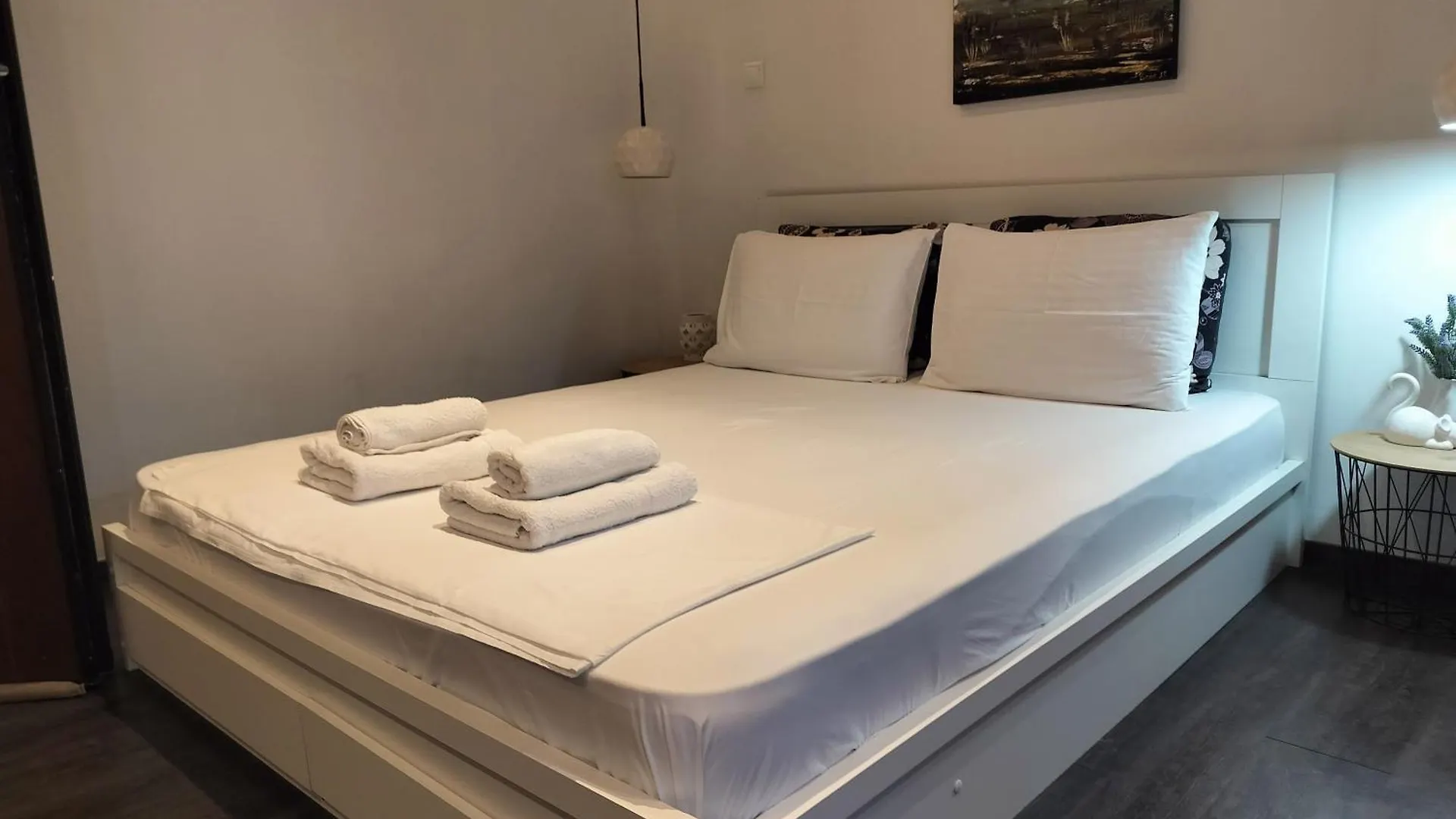 Alexandros: Luxury Apartment in Ladadika Near Aristotelous Square Thessaloniki 0*,